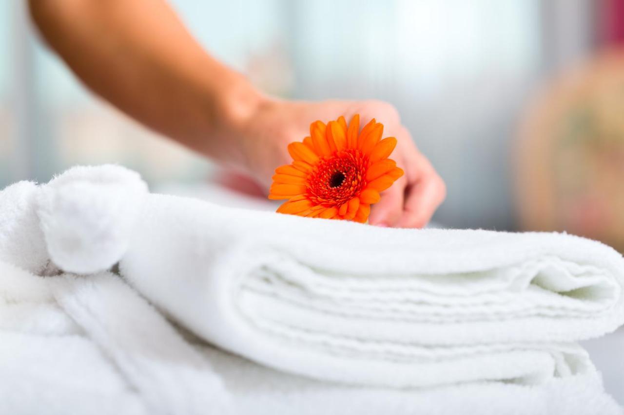 Leitrim Marina Hotel Carrick on Shannon Dış mekan fotoğraf