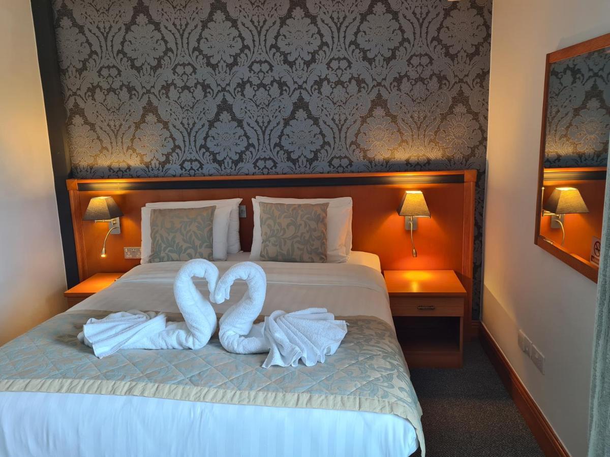 Leitrim Marina Hotel Carrick on Shannon Dış mekan fotoğraf